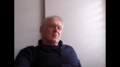 Snapshot of frannkboy61 chatting on 13, 5, 2026 frannkboy61 online show from 13, 5, 2026