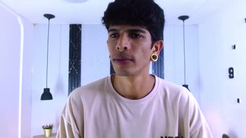 Snapshot of franvill_trato chatting on 26, 2, 2026 Franvill trato online show from 26, 2, 2026