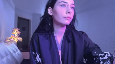 Snapshot of frau_basted chatting on 13, 1, 2025 mistress Bastet and  mintcola online show from 13, 1, 2025