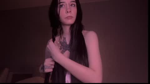 Snapshot of frau_basted chatting on 3, 2, 2025 mistress Bastet and  mintcola online show from 3, 2, 2025