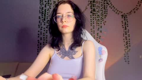 Snapshot of frau_basted chatting on 10, 3, 2025 mistress Bastet and  mintcola online show from 10, 3, 2025