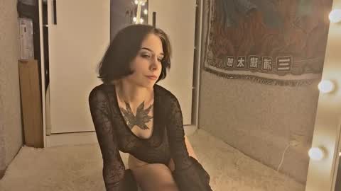 Snapshot of frau_basted chatting on 11, 10, 2025 mistress Bastet and  mintcola online show from 11, 10, 2025