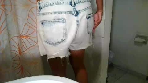 Snapshot of freakjawn1992 chatting on 16, 10, 2025 FreakJawn online show from 16, 10, 2025