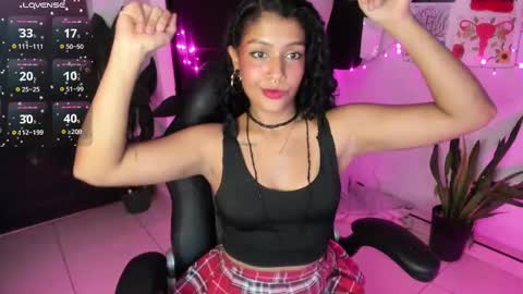 Lia Gomez online show from 16, 9, 2025