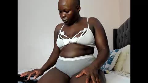 Snapshot of freaky_maria chatting on 9, 1, 2025 Maria online show from 9, 1, 2025
