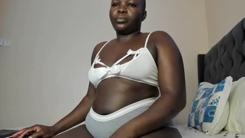 Snapshot of freaky_maria chatting on 10, 1, 2025 Maria online show from 10, 1, 2025