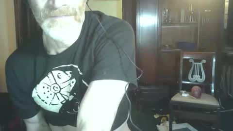 Snapshot of fred_spooner2 chatting on 5, 2, 2026 fred_spooner2 online show from 5, 2, 2026