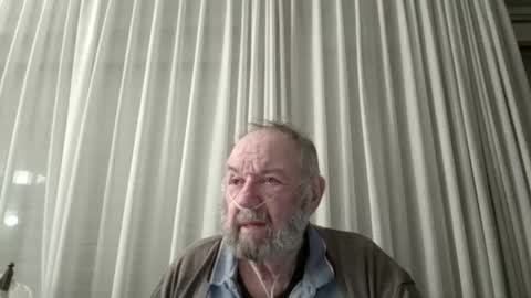 Snapshot of fredaldavid chatting on 11, 2, 2026 David Fredal online show from 11, 2, 2026