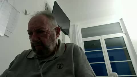 Snapshot of fredaldavid chatting on 22, 2, 2026 David Fredal online show from 22, 2, 2026