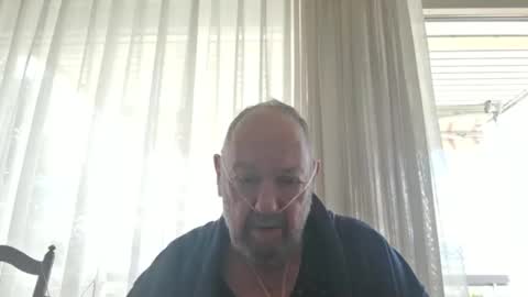 Snapshot of fredaldavid chatting on 7, 5, 2026 David Fredal online show from 7, 5, 2026