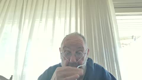 Snapshot of fredaldavid chatting on 13, 5, 2026 David Fredal online show from 13, 5, 2026