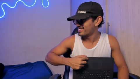 Snapshot of fredd_ss chatting on 6, 4, 2026 valeria online show from 6, 4, 2026