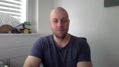 freddow online show from 17, 2, 2025