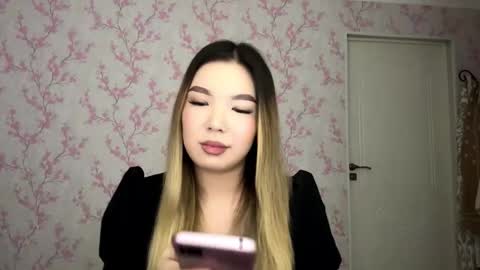 Elina online show from 23, 3, 2026