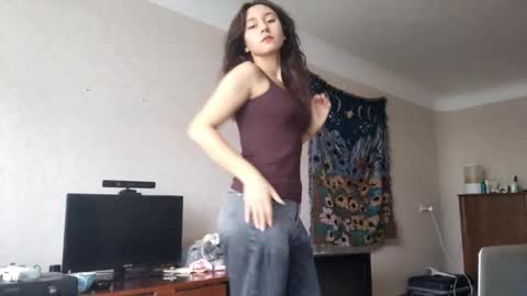 Mia online show from 1, 11, 2025