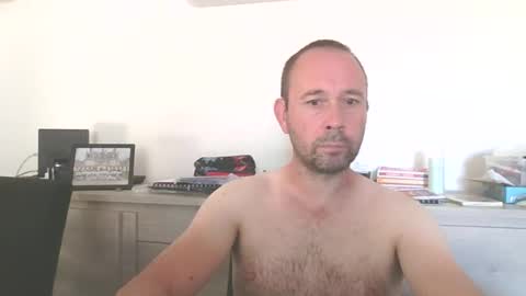 Snapshot of fredodu41 chatting on 6, 7, 2026 fredodu41 online show from 6, 7, 2026