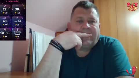 freeboy80180 online show from 28, 2, 2025