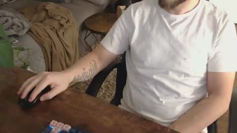 Snapshot of freeflyer77777 chatting on 7, 1, 2026 freeflyer77777 online show from 7, 1, 2026