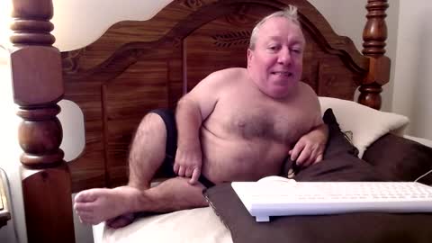 Cute Lil Man online show from 2, 10, 2025