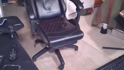 Snapshot of freespirt2 chatting on 9, 11, 2025 freespirt2 online show from 9, 11, 2025