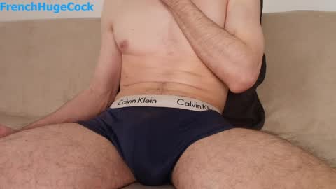 Snapshot of french_huge_cock chatting on 22, 5, 2026 Manson FrenchHugeCock online show from 22, 5, 2026
