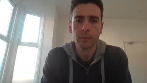 Snapshot of frenchbdmaninlondon chatting on 22, 4, 2026 Horny Paul online show from 22, 4, 2026