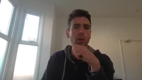 Snapshot of frenchbdmaninlondon chatting on 23, 4, 2026 Horny Paul online show from 23, 4, 2026