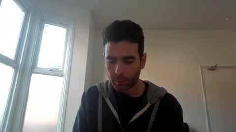 Snapshot of frenchbdmaninlondon chatting on 28, 4, 2026 Horny Paul online show from 28, 4, 2026