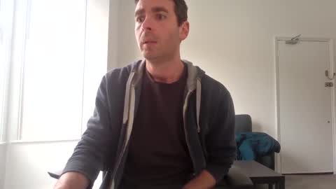 Snapshot of frenchbdmaninlondon chatting on 7, 5, 2026 Horny Paul online show from 7, 5, 2026
