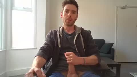 Snapshot of frenchbdmaninlondon chatting on 13, 5, 2026 Horny Paul online show from 13, 5, 2026