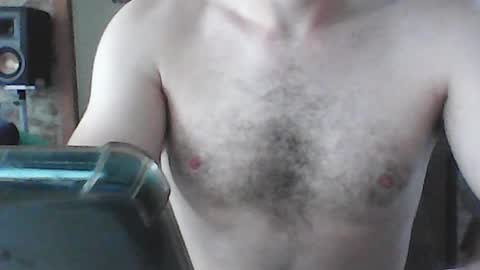 Snapshot of frencheeboy chatting on 2, 8, 2026 frencheeboy online show from 2, 8, 2026