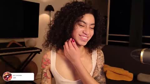 Snapshot of fresatanica chatting on 28, 2, 2025 Vale online show from 28, 2, 2025