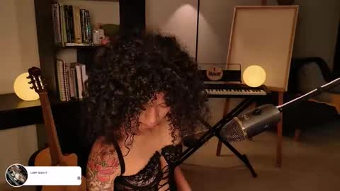 Snapshot of fresatanica chatting on 26, 9, 2025 Vale online show from 26, 9, 2025