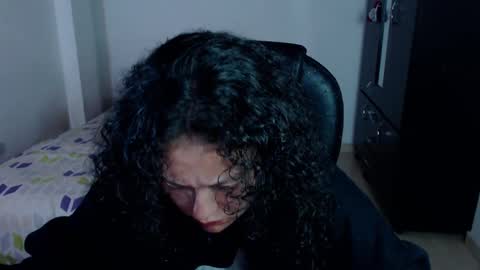 Louise  online show from 27, 1, 2025