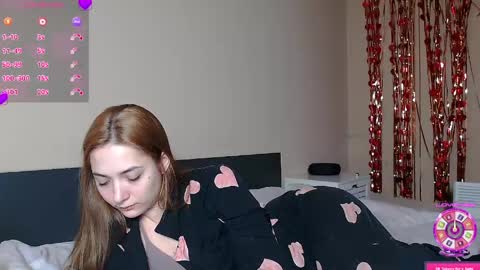 Snapshot of freyaoliver chatting on 20, 4, 2026 FreyaOliver online show from 20, 4, 2026
