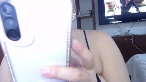 Snapshot of freyjashine_x chatting on 1, 6, 2026 FREYJA LOREN online show from 1, 6, 2026