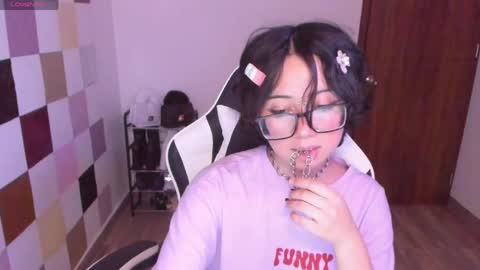 frida_lassi_ online show from 1, 5, 2026