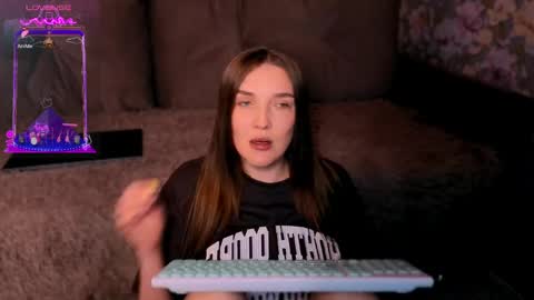 fridaadark online show from 8, 5, 2026