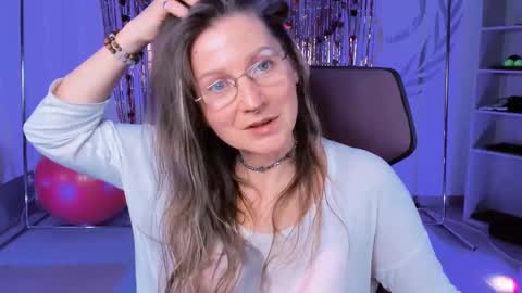 Snapshot of fridatander chatting on 17, 2, 2025 Frida Tander online show from 17, 2, 2025