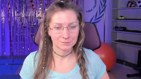 Snapshot of fridatander chatting on 24, 2, 2025 Frida Tander online show from 24, 2, 2025