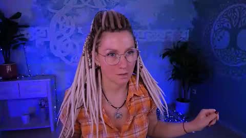 Frida Tander online show from 26, 3, 2026