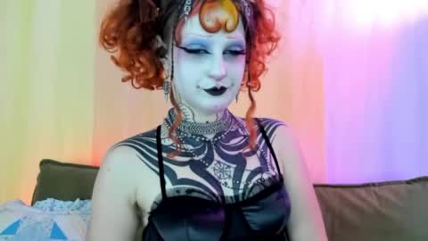 Snapshot of friskyflowers chatting on 21, 4, 2026 cherry online show from 21, 4, 2026