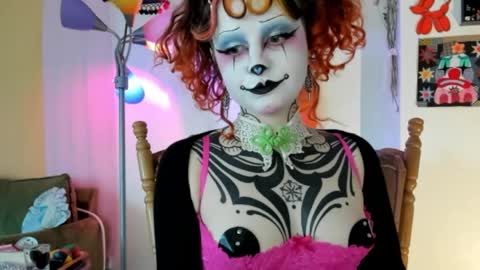 Snapshot of friskyflowers chatting on 9, 5, 2026 cherry online show from 9, 5, 2026