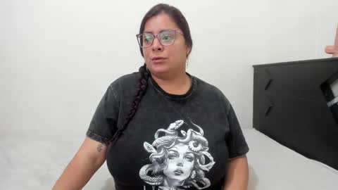 Lucy online show from 22, 10, 2025