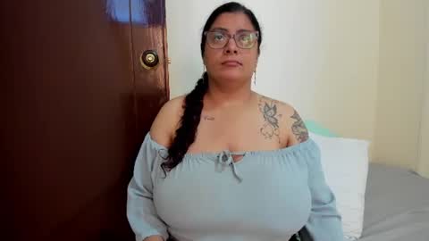Snapshot of fromheaven_ chatting on 4, 7, 2026 Lucy online show from 4, 7, 2026