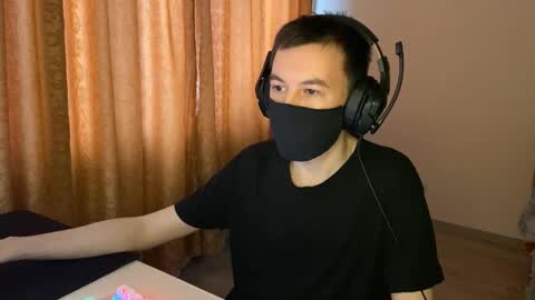 froztai online show from 22, 12, 2025