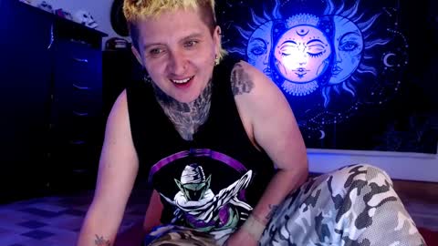          HEHIM  online show from 8, 1, 2025