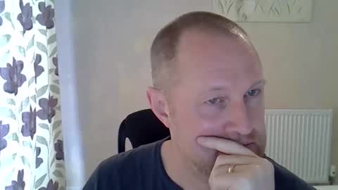 Fuck Buddy UK online show from 20, 4, 2026