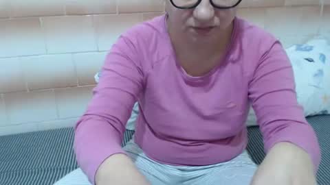 Snapshot of fuck_my_face chatting on 5, 12, 2024 Ella online show from 5, 12, 2024