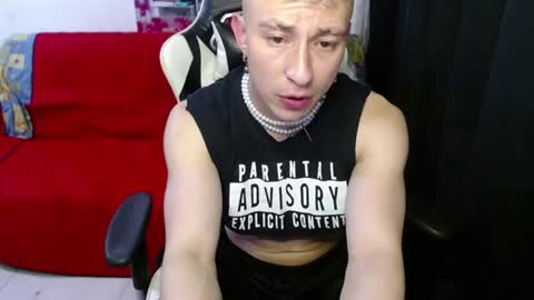 Charlie Crawford online show from 17, 7, 2026